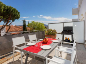 Apartment Grifeu-1 by Interhome